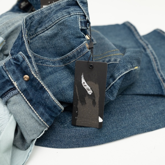 True Religion - Joey Flare Flap Jeans - Picture 11 of 11